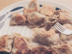 Pierogi wiejskie robię niemal co tydzień. Tak pyszne, że o ruskie nikt nawet nie pyta