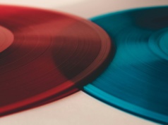 Muzyka, design i rzemiosło na wystawie w Warszawie. Zbierasz winyle? Musisz to zobaczyć!