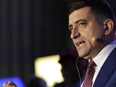 Sąd zdecydował ws. wyborów w Rumunii. Przegrany wzywa do 