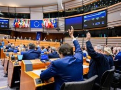 UE wreszcie postawi barierę dla nawozów z Rosji i Białorusi. Wyższe cła także na mąkę, cukier, ocet