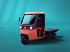 Fiat Tris to nowy model włoskiej marki. Ma tylko trzy koła i technologię z Topolino