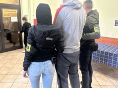 Pseudokibic aresztowany za brutalny rozbój na kobiecie