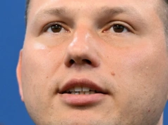 O jaką „kibicowską ustawkę” chodziło Mentzenowi? Dziennikarze ustalili