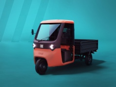 Tak wygląda trójkołowy elektryczny Fiat. To następca kultowego modelu Piaggio