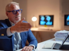Wizerunek polskiego przedsiębiorcy 2025: od „przewalacza" do „biznesmena” 