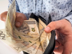 11 863 zł minimalnej pensji. 1 lipca wchodzą nowe stawki wynagrodzeń