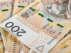 Te osoby mogą dostać nawet 1200 zł rocznie zwrotu wydatków na prąd. Trzeba spełnić dwa ważne warunki