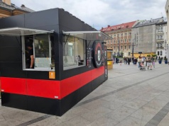 „Tu się sra, nie da się prowadzić biznesu”. Chajzer zwija kebaba