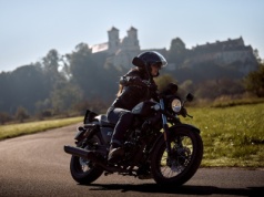 Junak M12 Vintage 125. Moda na klasyka