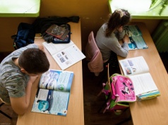 Polskie szkoły mają być lepsze dla uczniów z Ukrainy. MEN studzi zapał. Jest jeden problem