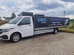 Volkswagen Transporter z ponad 6-metrową zabudową, dla polskiego przewoźnika