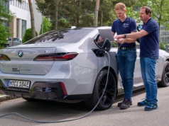 BMW i7 z baterią solid-state jeździ po ulicach Monachium. W sprzedaży najwcześniej za kilka lat