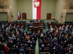 Wielka zmiana w ocenach prezydenta. Sejm znów na cenzurowanym
