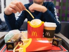 McDonald's w tarapatach. Gigant chce zmieniać ceny