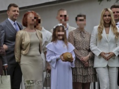 Marianna Schreiber i jej patchworkowa rodzina. Komunia córki była wyjątkowa