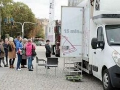 Dzień Matki z mammobusem – to badanie ratuje życie