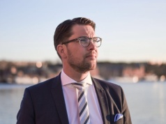 Jimmie Åkesson oskarża Partię Zielonych o kłamstwo po aferze z „fabryką trolli”