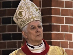 Wyciszenie Kościoła nie służy ani światu, ani ludziom - bp Marek Szkudło