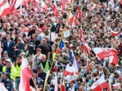 Jaka była frekwencja na marszach? Są nieoficjalne dane