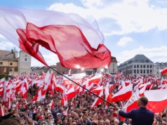 🔴 Silny prezydent na ciężkie czasy [Karol NAWROCKI na Marszu za Polską]