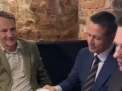 Mentzen wypił piwo z Trzaskowskim i Sikorskim. Teraz przyznał, że żałuje jednego. Obszerne oświadczenie