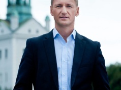 Olgierd Geblewicz: Pilnujemy naczelnej polityki