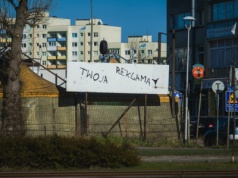 Gminy będą wypłacać odszkodowanie za usunięcie reklamy. Jest jeden haczyk