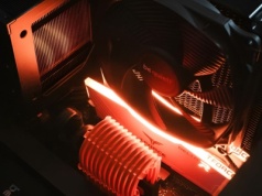 „To air fryer”: Gracz nie rozumiał, dlaczego jego PC się wyłącza podczas grania - społeczność pokazała, w czym jest problem