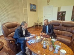 Rozmowy Teheran-Waszyngton o uranie: Trump dostrzega progres, Iran zaś obstaje przy swoim