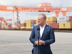 Największy hub transportowy Europy w Polsce. Tusk: Aby zarabiać