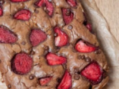 Brownie z truskawkami