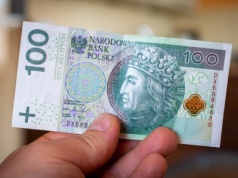 To musiało się stać. Oszczędności Polaków przyniosą teraz mniejsze zyski