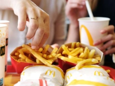 Największy spadek sprzedaży McDonald's od pandemii. Przychody gwałtownie w dół