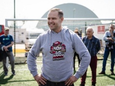 Nawrocki zamierza pozwać Onet za publikację o jego przeszłości