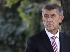 Były premier Czech przed sądem. W tle wyłudzenie 2 mln euro dotacji