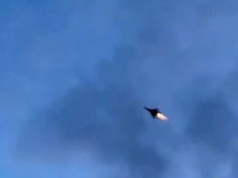 Ukraiński MiG-29 lecący na dopalaczu. Ma w tym swój cel
