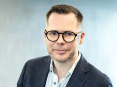 W Wirtualnej Polsce turystyka dogania media. Nowa usługa reklamowa
