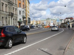 Sztokholm wstrzymuje zakaz aut spalinowych w centrum. Rada: brak wystarczających danych