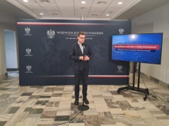 Wojewoda: Zaniechania WIOŚ umożliwiły działalność mafiom śmieciowym