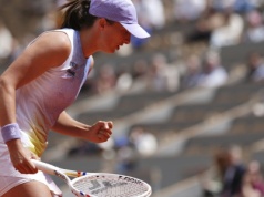 Wysoki bonus za zwycięstwo Igi Świątek z Emmą Raducanu na Roland Garros