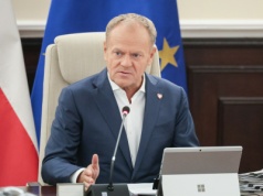CPK. Donald Tusk poinformował o ważnym postępowaniu. 