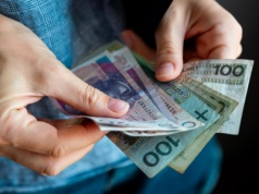 Płaca minimalna ponad 5 tys. zł. Padła data