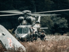 Wojsko ćwiczyło ratowanie na morzu i w powietrzu