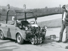 „Polski Pingwin” to niezwykle pożyteczny Fiat. Dzięki niemu wiedziałeś, jak masz jechać po drodze