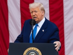 Donald Trump: Putin igra z ogniem