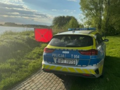 Porzucone rzeczy były zapowiedzią tragedii. Tajemnicza śmierć młodej kobiety