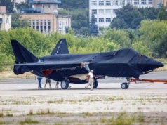 Rosja uderzyła z zaskoczenia. Myśliwiec nowej generacji Su-75 Checkmate powraca