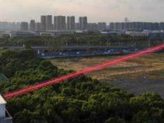 Sprawdzą co czytasz z ponad kilometra. Nowa technologia budzi podziw i obawy
