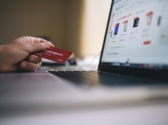 Internet to Twój przyjaciel i wróg. Na to uważaj