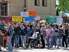 „Różnimy się – lubimy się”. Marsz Godności przeszedł przez Kielce
